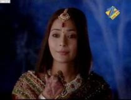50501396_PXDLGFDPQ - sara khan 5