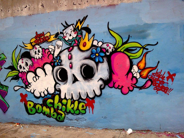 Dia-de-Muertos-en-Graffiti-a19081236 - Graffiti art