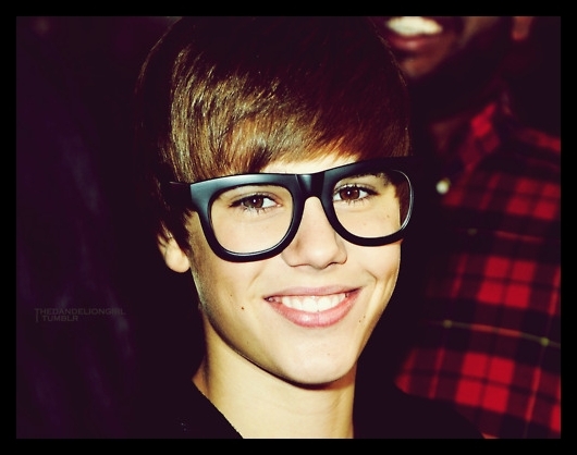 Toti canta de iubire, de dragoste. Dar nimeni nu o da ca mine.