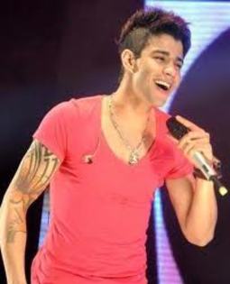 images (2) - gusttavo lima