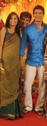 73678_500931893948_507538948_7287361_332980_n - Ghar ek sapna4