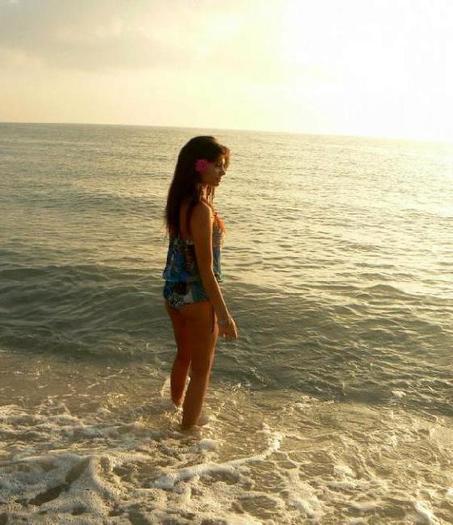 525914_158183410975222_100003506927207_204473_39237986_n