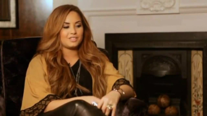 Demi Lovato Fans Questions!  (2012) 1044