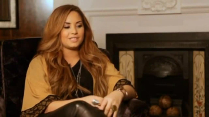 Demi Lovato Fans Questions!  (2012) 1046