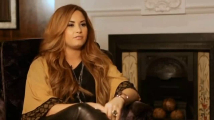 Demi Lovato Fans Questions!  (2012) 1281