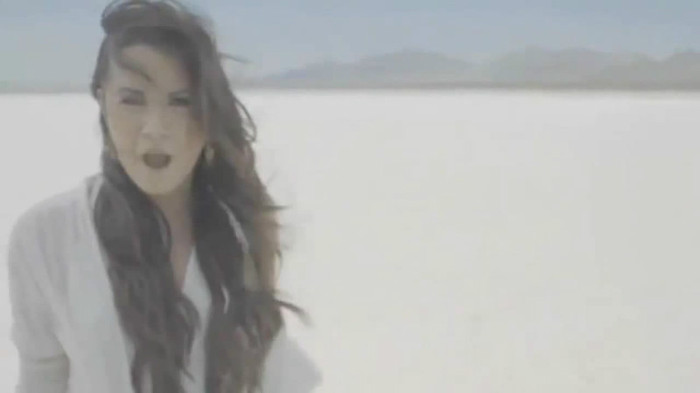 Demi Lovato Fans Questions!  (2012) 1354