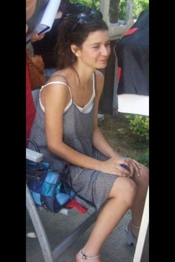 261913_128463500568973_100002159727160_211742_1233863_n