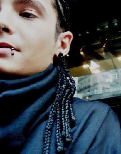 183256_104679142948637_100002196556996_47091_1739603_n