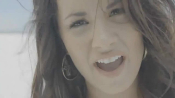 Demi Lovato Fans Questions!  (2012) 2197