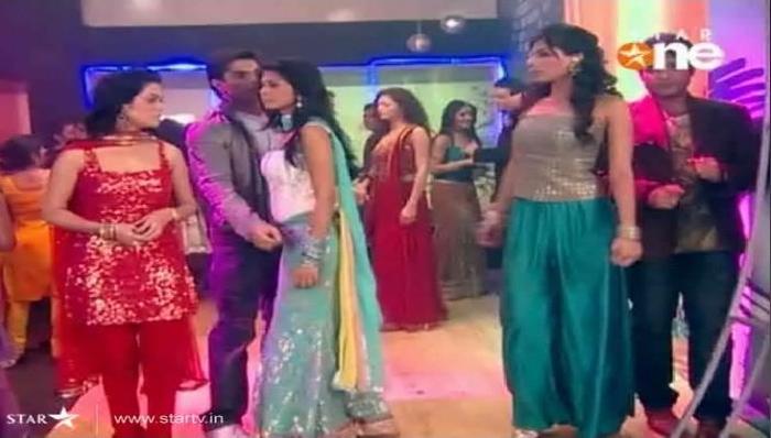40 - KaJen-ArmaanRiddhima-Party