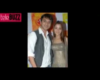 00_00_12 - Sara Khan Gets Cozy With Nishant