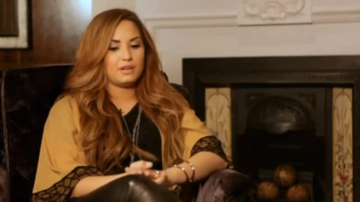 Demi Lovato Fans Questions!  (2012) 2901