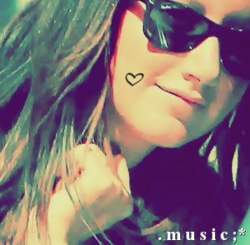 Ar fi` frumos sa.ti ceri scuze,ne.ai lovit :|