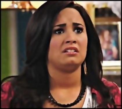 Treaba ! o.O Ce draq o face?! [ plecand] - Movie O5