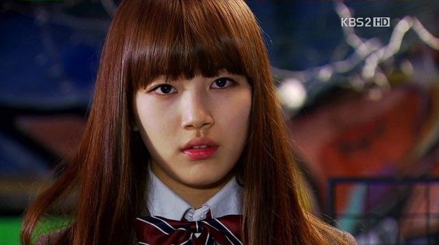 Bine,mie cam somn....pot sa merg sa dorm?