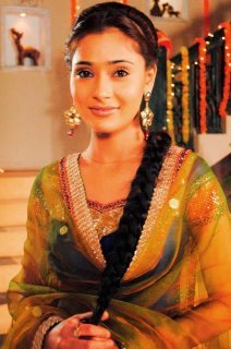165936_361313710591712_100001392595271_1014310_105323644_n - sara khan 5