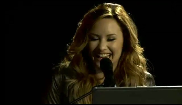 bscap0002 - Demi Lovato Z100 Livechat - Poland