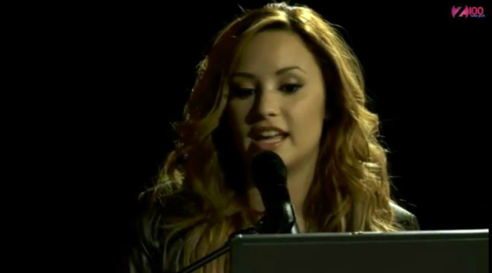 bscap0124 - Demi Lovato talking about Greece Z100 live chat 08 03 2012