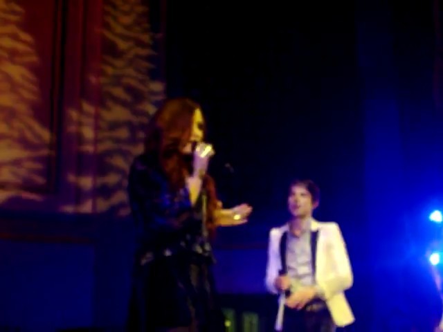 bscap0027 - Demi And Hot Chelle Rae - Why Dont You Love Me - Acoustic Christmas 2011 Part oo1