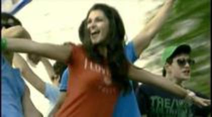 49145853_KSIHEQDYD[1]