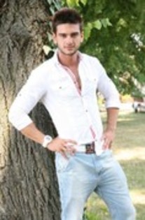 52250100_CSUTGXO2[1]