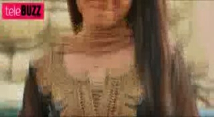 00_00_17 - sara khan 5