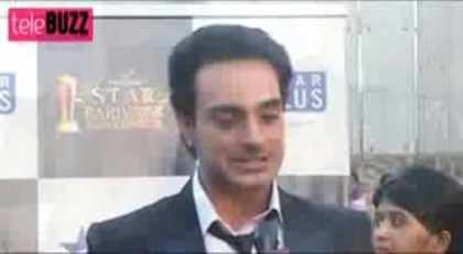 00_00_27 - sara khan 5