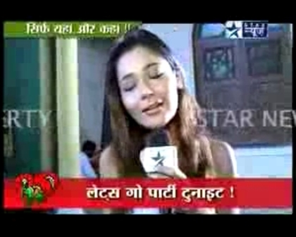 00_01_17 - sara khan 5