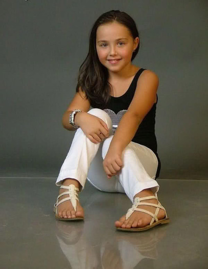 Pai,in lista care s.a afisat in fata palatului,m.am uitat si nu sunt pe foaie.....