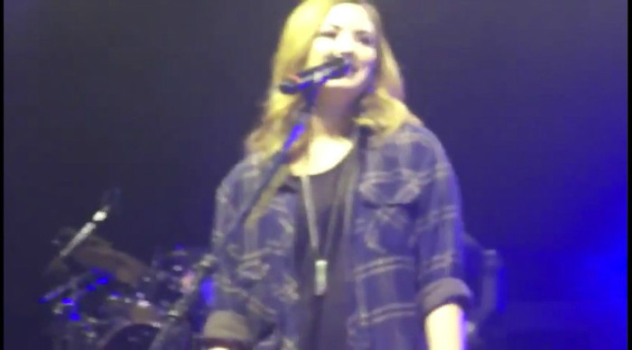 bscap0002 - Demi - Was Coughing - Shes Better Now - Sao Paulo Brazil