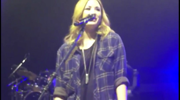 bscap0003 - Demi - Was Coughing - Shes Better Now - Sao Paulo Brazil