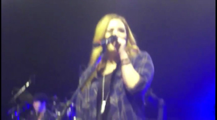 bscap0009 - Demi - Was Coughing - Shes Better Now - Sao Paulo Brazil