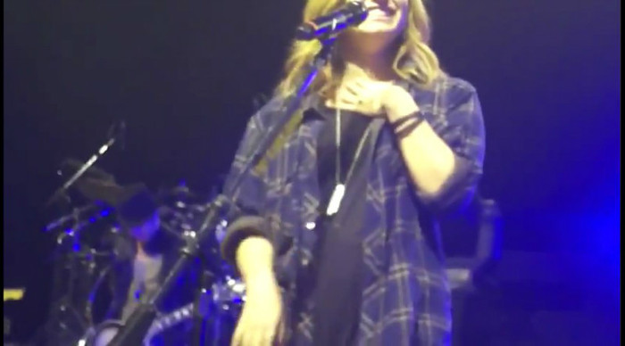 bscap0019 - Demi - Was Coughing - Shes Better Now - Sao Paulo Brazil