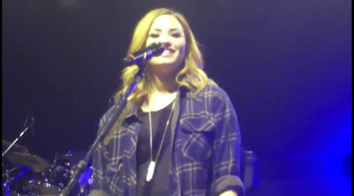 bscap0067 - Demi - Was Coughing - Shes Better Now - Sao Paulo Brazil