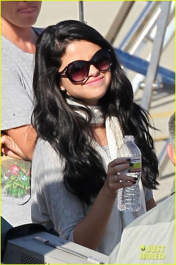 justin-bieber-selena-gomez-boyfriend-set-03