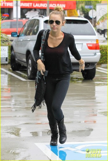 miley-cyrus-rain-day-01 - Miley Cyrus Defends Ashley Judd