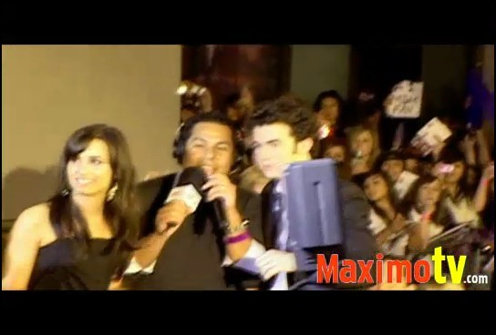 bscap0049 - Demilush and Jonas Brothers The 3D Concert Experience Premiere - Feb 24 2009