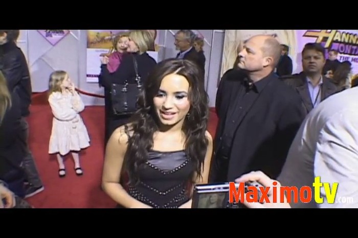 bscap0065 - Demilush on dressing for Hannah Montana The Movie Premiere