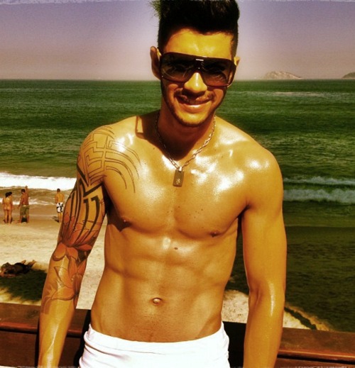 ..sunt in Ibitza?:o3