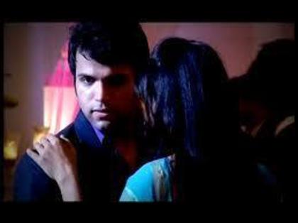 526118_227093904066459_100002975538614_384045_600987576_n - xxRithvik Dhanjani si Asha Negi-Arjun si Purvixx