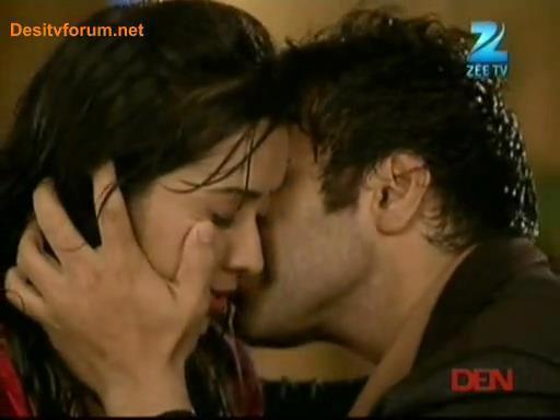 538367_227073307401852_100002975538614_384025_109451649_n - xxRithvik Dhanjani si Asha Negi-Arjun si Purvixx