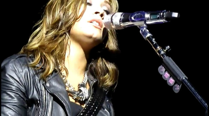 bscap0037 - Demilush - CriesChanges lyrics during Dont Forget Sept 7 2010 Cruzan Amphitheatre