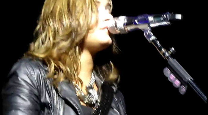 bscap0044 - Demilush - CriesChanges lyrics during Dont Forget Sept 7 2010 Cruzan Amphitheatre