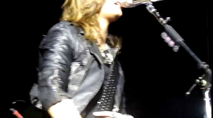 bscap0064 - Demilush - CriesChanges lyrics during Dont Forget Sept 7 2010 Cruzan Amphitheatre