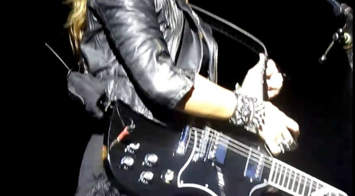 bscap0067 - Demilush - CriesChanges lyrics during Dont Forget Sept 7 2010 Cruzan Amphitheatre