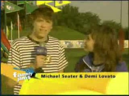 bscap0018 - Demilush - Disney Channel Games Interview Family