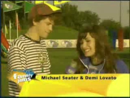 bscap0060 - Demilush - Disney Channel Games Interview Family