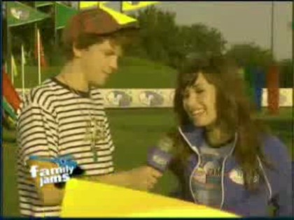 bscap0061 - Demilush - Disney Channel Games Interview Family