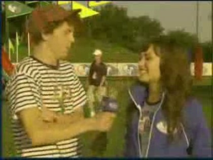 bscap0102 - Demilush - Disney Channel Games Interview Family