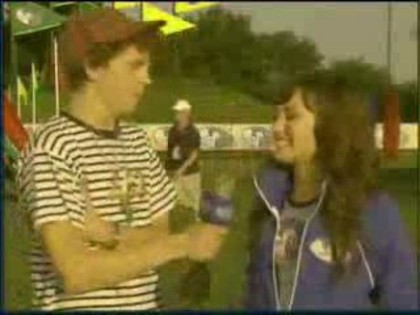 bscap0103 - Demilush - Disney Channel Games Interview Family